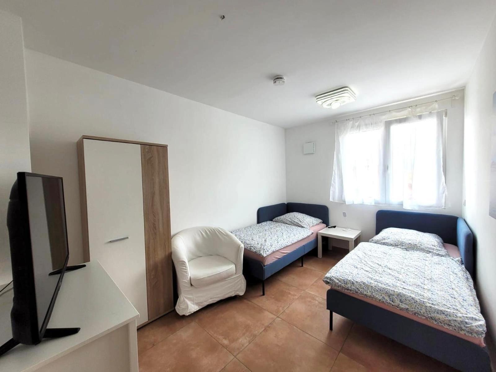 Chen Mit 2 Schlafzimmern, Ebk, Separat Balkon Appartement Griesstatt